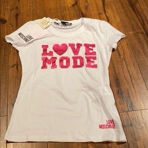 Love moschino love mode shirt white/pink
Size 44
